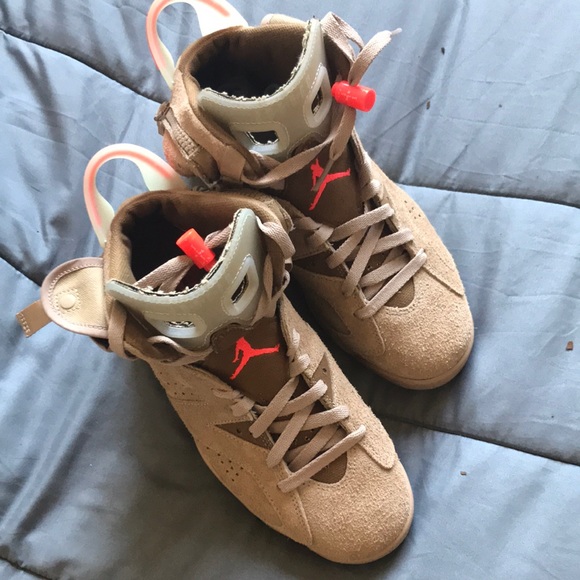 Travis Scott Jordan 6. Barely worn - Picture 1 of 5